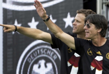 HLV Joachim Loew tiết lộ tương lai sau khi trở về Đức